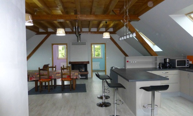 Dangolsheim Apartment | Spacious, quiet, with garage on the wine route, near Strasbourg and Obernai.