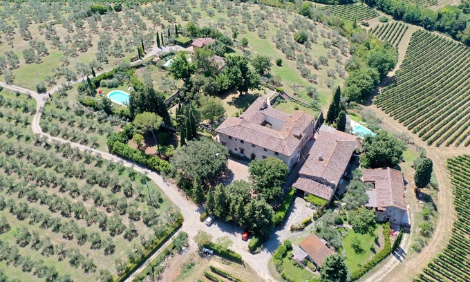 San Casciano in Val di Pesa Villa | Spacious villa in Toscana with swimming pools - Near Florence Villa Casavecchia