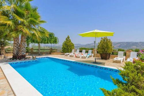 Priego de Cordoba Villa | Spacious villa with pool in Priego de Córdoba - 350 m²