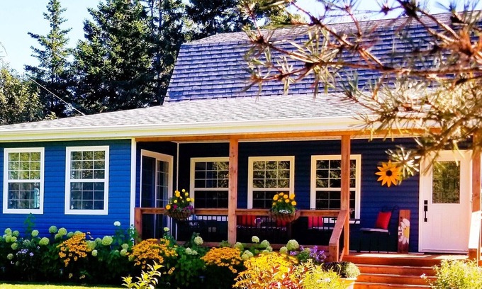 Green Gables Cottage | Spacious Year Round Cottage in the Heart of Cavendish