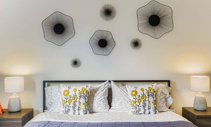Haller Lake House | Specious 3-Bedroom house in Seattle- NearnLight Rail and UW, Free Parking