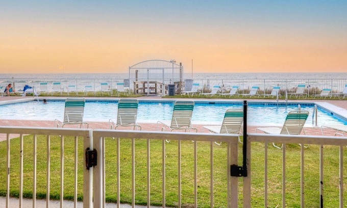 Orange Beach Condo | Spectacular Ground Level Condo Right On The Beach