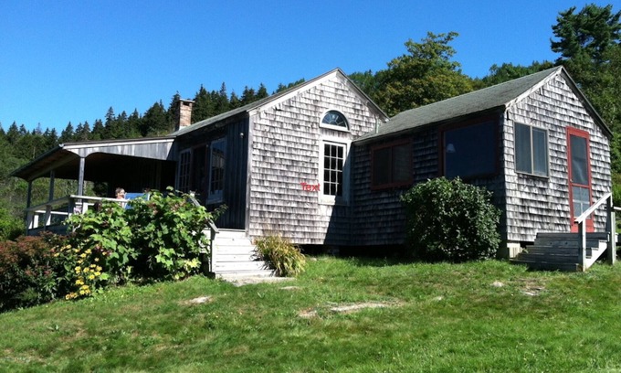 Seal Cove Cottage | Spectacular Shoreview! Mt Desert - Acadia National Park Area - Best Sunsets!
