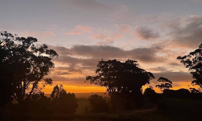 Mount Eccles House | Spectacular view in the heart of South Gippsland! Sleeps 12, short or long term!