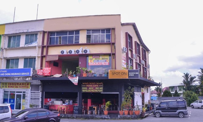 Kuching Hotel | SPOT ON 89823 Rooms Inn