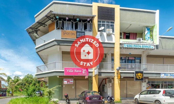 Keningau Hotel | SPOT ON 90042 One Plaza Eco Hotel