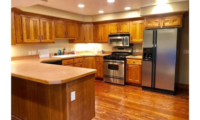 Spring City Apartment | Spring City Escape