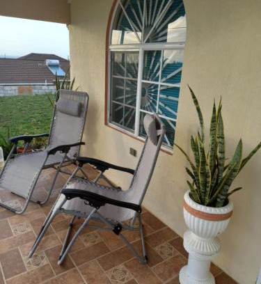 Falmouth House | Spring Top Cottage