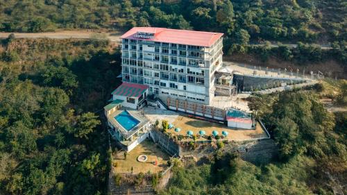 Mandi Hotel | SPT Clarks Inn Suite, Mandi