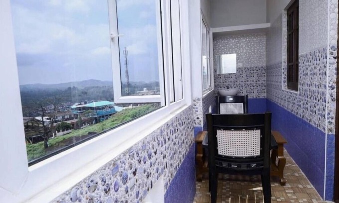 Valparai Hotel | Sri Nandha Luxury Comforts