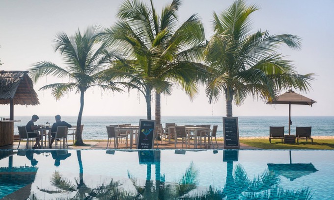 Thalaramba Hotel | Sri Sharavi Beach Villas & Spa