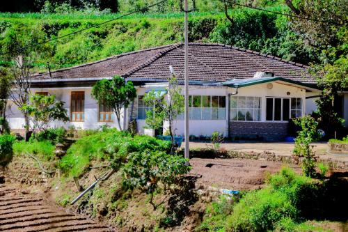 Nuwara Eliya House | St Elmo Homestay
