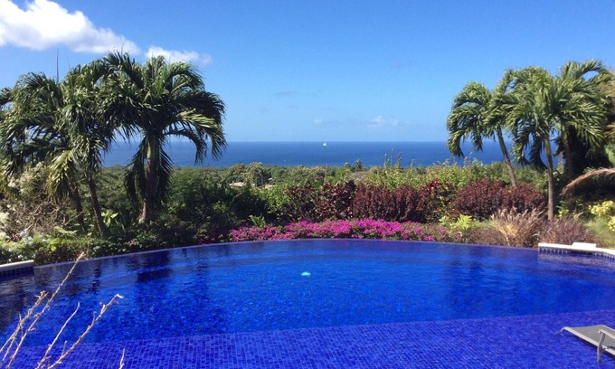 Rock Dundo Villa | St James beautiful unique 4 bedroom villa, infinity pool and panoramic sea view