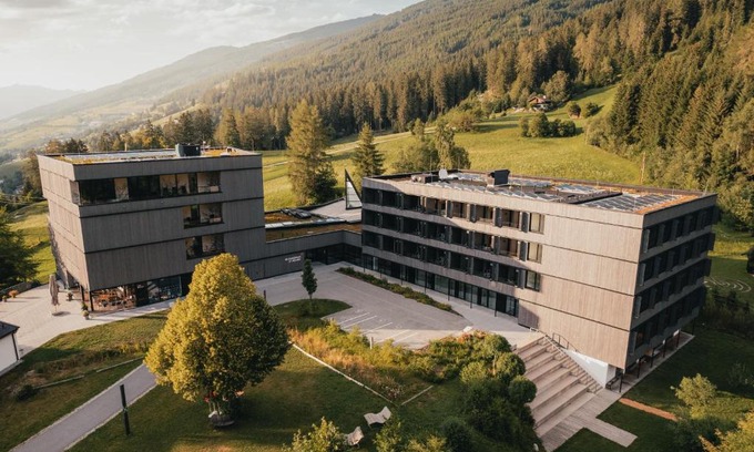 Pfons Hotel | St Michael Alpin Retreat