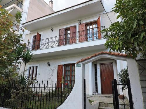Petroupoli House | Stamatina's House