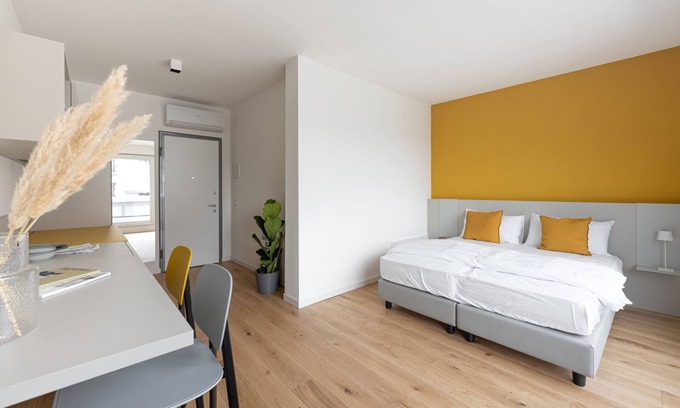Trento House | Stanza Gialla - Just a step away from the center