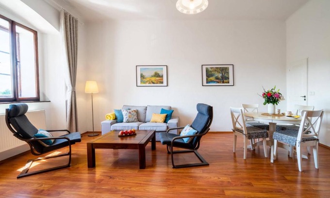 Kutna Hora Apartment | Starý farhof