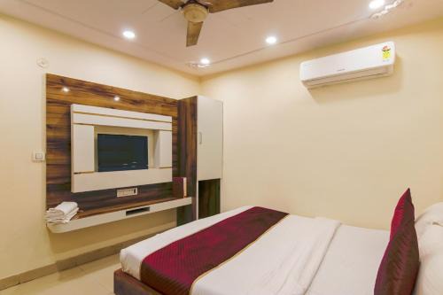 Paharganj House | Star Palace by The Vivan Stay New Delhi Railway Station