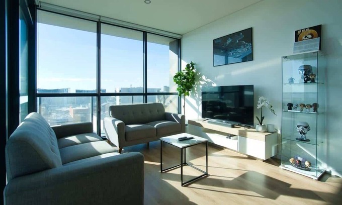 Adelaide Central Business District Apartment | Star Wars Theme - Pool - Gym - Sauna - Steam Room