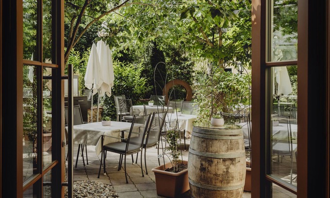 Liesing Hotel | Stasta