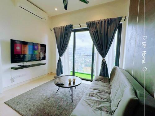 Pudu Apartment | Stay At KL 4 pax at Bukit Bintang KL Monorail