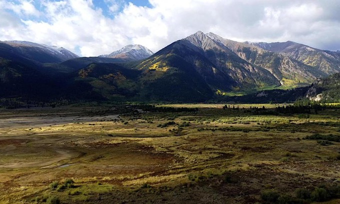Twin Lakes House | Stay Twin Lakes Cottage
