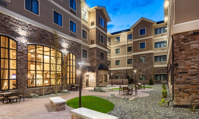 Midtown Anchorage Hotel | Staybridge Suites Anchorage by IHG