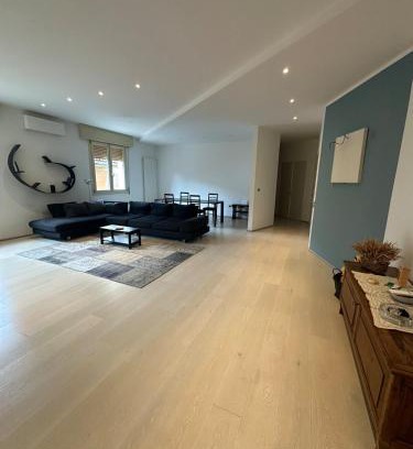 Castel San Pietro Terme Apartment | StayQ Appartamento elegante in centro