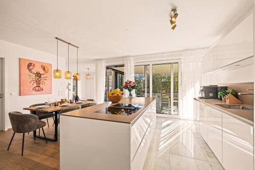 Kressbronn Apartment | STAYS Werft - Luxus in erster Seereihe