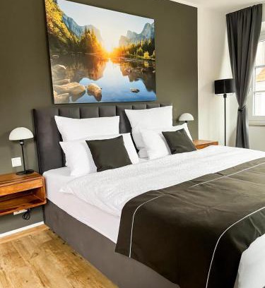 Isny im Allgaeu Apartment | StayZen Holz & Hirsch Deluxe Hideaway zentral mit Parkplatz