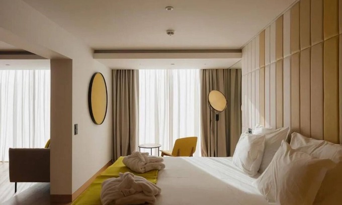 Sao Jorge de Arroios Hotel | Step into Lisbon’s Magic—Poolside Days & Light-Filled Nights