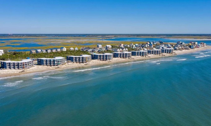 McCutcheon Field Condo | Steps to the Ocean! 152
