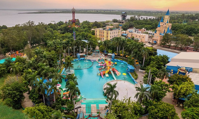 Waghoriya Hotel | Sterling Aatapi Wonderland Vadodra