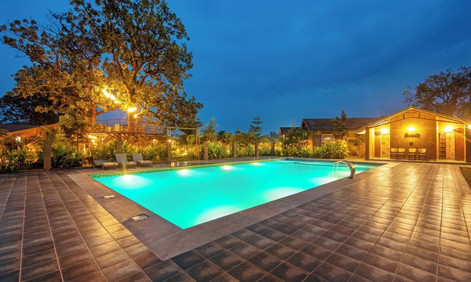 Turiya Resort | Sterling Orient Woods Pench