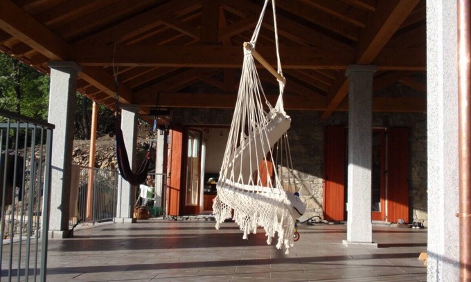 Tronzano Lago Maggiore House | Stone house with 5 beds, large covered terrace with lake view.