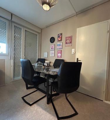 Esplanade Apartment | Strasbourg Apartment with parking
