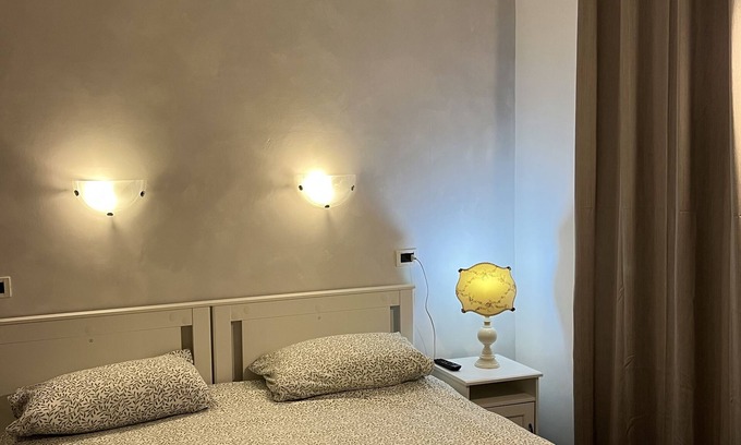 Quartiere XI Portuense Apartment | Struttura Romana Accogliente a due Passi da Trastevere in una Zona di Shopping