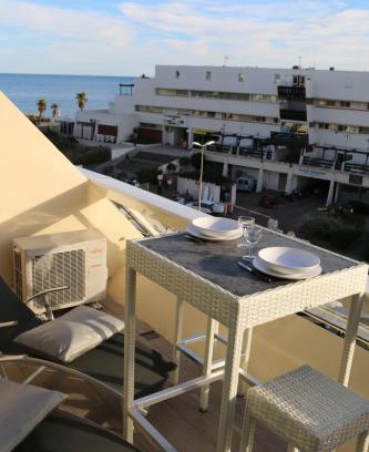 Naturist Village Apartment | Studio 20, Héliopolis D au village naturiste