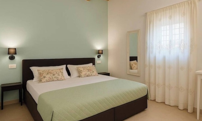 Modica Apartment | Studio apartment with private veranda dew