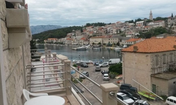 Povlja Apartment | Studio apartment in Povlja with Seaview, Terrace, Air condition, WIFI (3365-2)