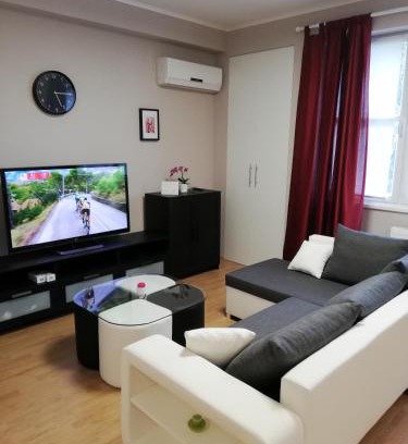 Cazma Apartment | Studio Apartment Lea