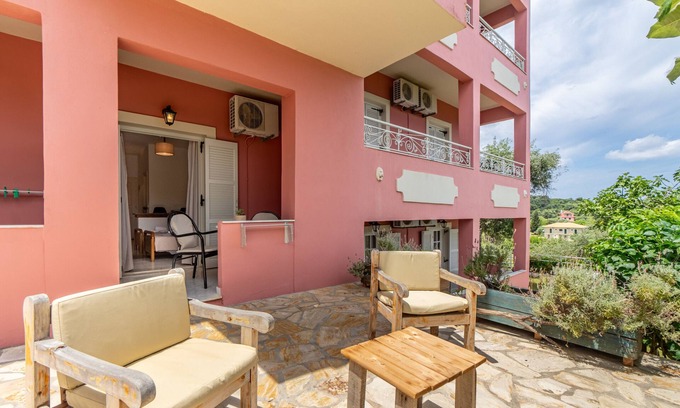 Astrakeri Apartment | Studio Apartment 'Standard' with Sea View, Wi-Fi and Air Conditioning