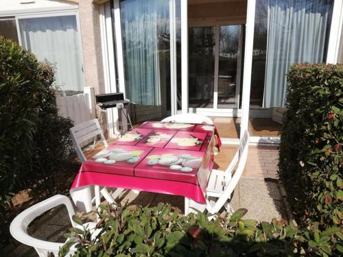 Marseillan Apartment | Studio Cabine 4 Pers avec Véranda et Parking Privé – Proche Quai de Plaisance à Marseillan - FR-1-326-489