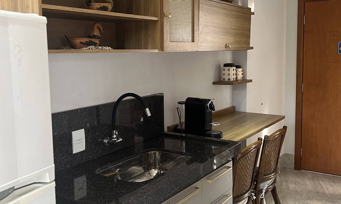 Itatiba House | Studio center of Itatiba w/ garage