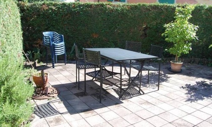 Les Posses-sur-Bex Apartment | Studio close to the ski slopes, the baths, the lake and nature