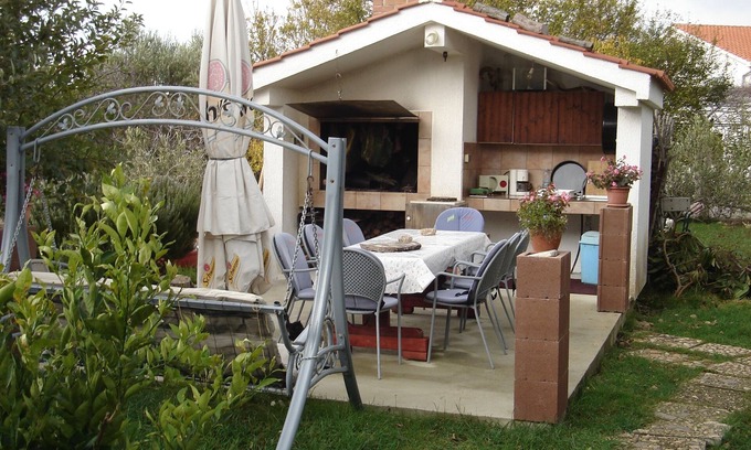 Suha Punta Apartment | Studio flat with terrace Kampor, Rab (AS-5014-a)