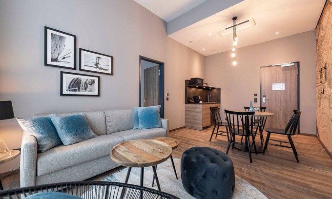 Heilbronn House | Studio+ - HARBR. Hotel Heilbronn