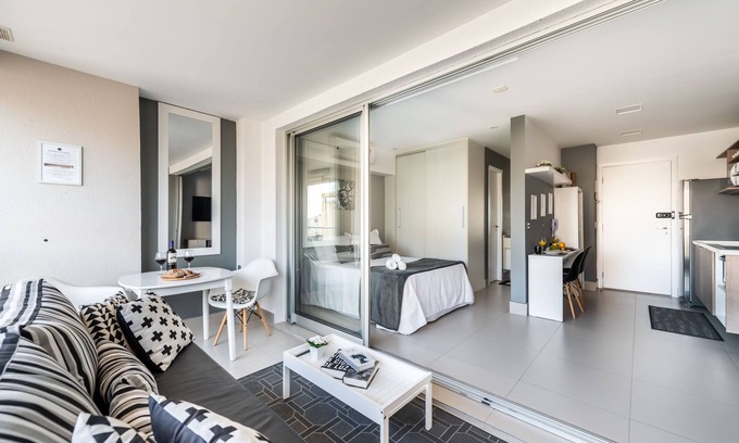 Brooklin Paulista Apartment | Studio High standard, modern and cozy in the heart of Brooklin.