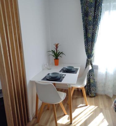 Fourqueux Apartment | Studio indépendant location courte durée à proximité du Lycée International