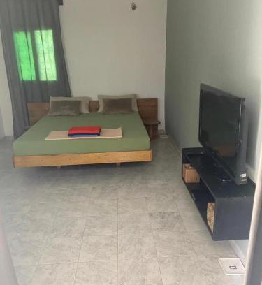 Mbour House | Studio meublé Climatisé indépendant